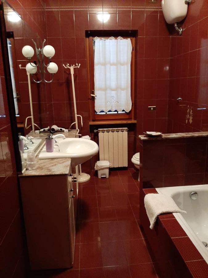Valle Degli Ulivi Appartamento Terni Luaran gambar